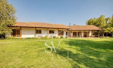 Luminosa, acogedora y preciosa parcela en condominio