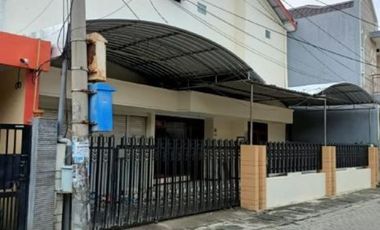 Rumah disewakan di RW 04, Airlangga, Gubeng, Surabaya, Jawa Timur