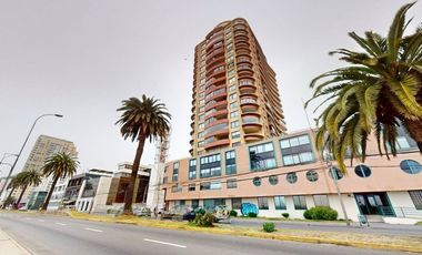 Local Comercial en arriendo, 815 mts2, en Valparaíso