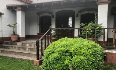 Alquiler Casa 8 Ambientes con Pileta en El Cazador Escobar