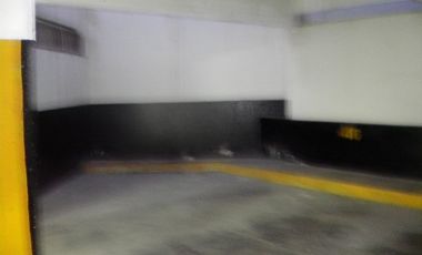M. VERONICA ODO, CONSULTORA INMOBILIARIA VENDE COCHERA A ESTRENAR