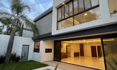 Casa Nueva e Inteligente con Alberca y 4 Rec. - Jardines de Delicias, Cuernavaca