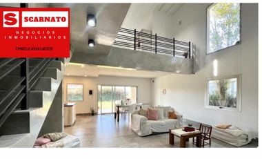 Venta, moderna casa en el Barrio de los Talas - Canning