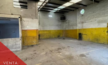 GALPON EN VENTA EN MORENO CENTRO