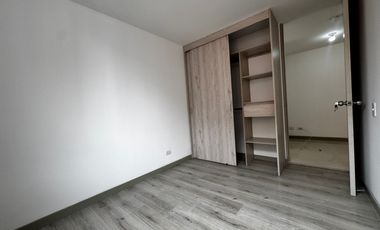 apartamento en arriendo en prados de sabaneta. Cod A217179
