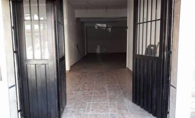 local salon 140 m2 ideal fiestas pelotero gimnasio etc San Justo