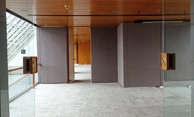 Exclusivo Edificio en Renta de 12,444 m2 en Parques del Pedregal