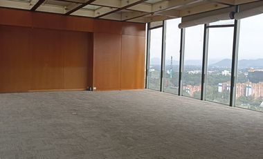 Exclusivo Edificio en Renta de 12,444 m2 en Parques del Pedregal