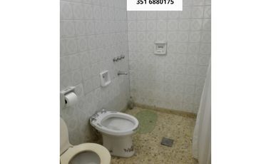 VENDO 3 DORM  BARRIO IPONA