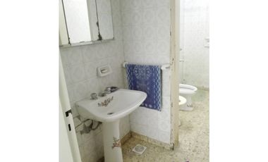 VENDO 3 DORM  BARRIO IPONA