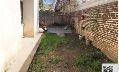 VENDO 3 DORM  BARRIO IPONA