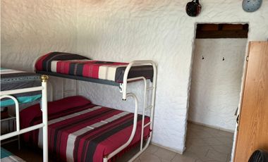 CASA EN VENTA A ORILLA DEL LAGO 
