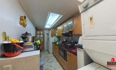 casa en arriendo en loma de las brujas. Cod A5699