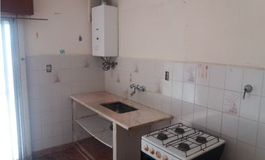 CAUPOLICAN 4810 esq. Los Andes