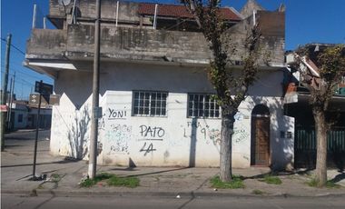 CAUPOLICAN 4810 esq. Los Andes