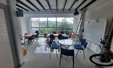 OFICINA PARA ARRIENDO EN MEDELLIN SECTOR SURAMERICANA