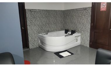 EN VENTA MOTEL FUNCIONANDO EN OTAVALO