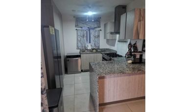 Alquilo casa amoblada en costa del este