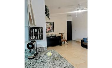 Alquilo casa amoblada en costa del este