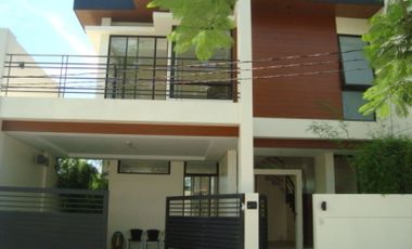 Nice Modern Townhouse For Sale, BF Homes, Paranaque