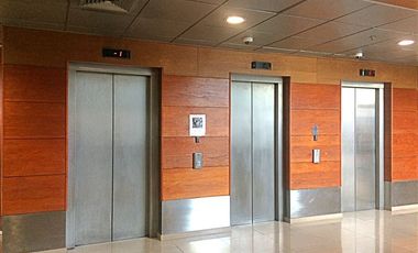 Oficina en Arriendo en Ciudad Empresarial / Av. del Parque / Av. del Valle