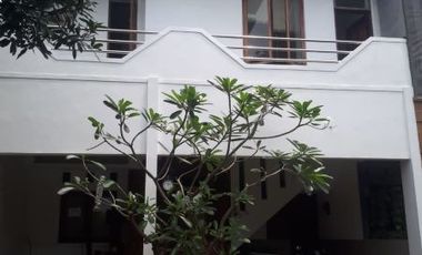 Rumah siap huni Bernuansa Bali di Ciputat TangSel