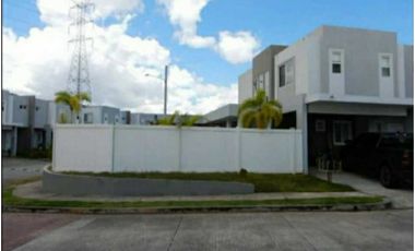 CASA EN PH AUGUSTA PASEO DEL NORTE BRISAS DEL GOLF 3REC 2B    275M2