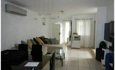 CASA EN PH AUGUSTA PASEO DEL NORTE BRISAS DEL GOLF 3REC 2B    275M2