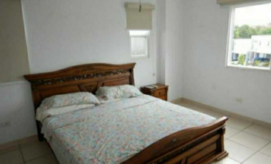 CASA EN PH AUGUSTA PASEO DEL NORTE BRISAS DEL GOLF 3REC 2B    275M2