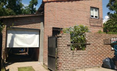 SE VENDE CASA EN PASO DEL REY