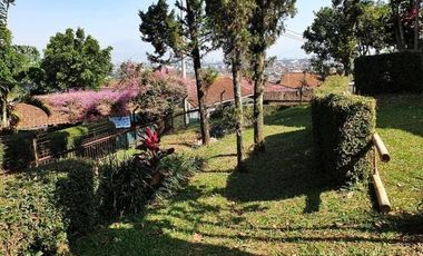 Rumah Adem di Cikutra Dekat Cigadung, Dago & Tubagus Ismail