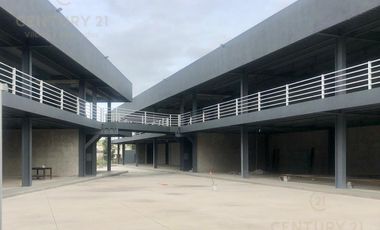 VENTA DE PLAZA COMERCIAL EN ZINACANTEPEC 