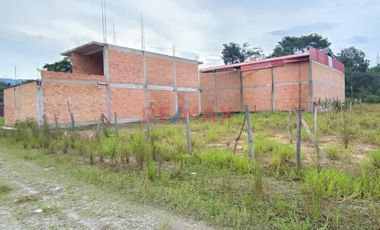 Moybamba Almacén Industrial Con Oficinas Y Expansión A 3 Niveles – Inversión Estratégica