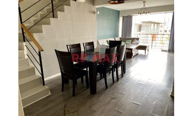 Venta de acogedor departamento dúplex en 4to piso en una de las zonas residenciales mas exclusivas de la ciudad. Cerca al colegio San José Obrero y Pa
