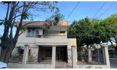 Se vende casa ubicada en los Riascos, Santa marta