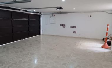 casa en arriendo/venta en tejares de san fernando. Cod A107827