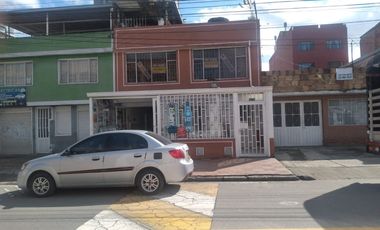 casa en venta en carvajal. Cod V6866801