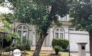 Disewakan Rumah Fountainblue BSD City Tangerang Selatan Lokasi Nyaman Strategis Dilengkapi Clubhouse Bagus