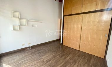 casa en arriendo en loma del atravesado. Cod A776430