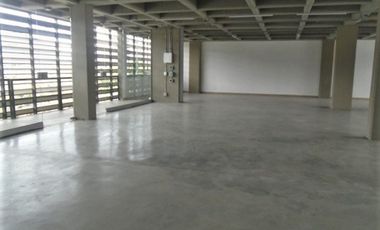 PR12248. SE RENTA OFICINA EN SECTOR DE SIMON BOLIVAR, ITAGUI