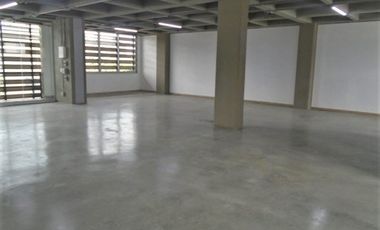 PR12248. SE RENTA OFICINA EN SECTOR DE SIMON BOLIVAR, ITAGUI