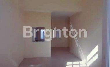 RUMAH CIPUTRA CITRA HARMONI TROSOBO WARU 2 LANTAI FULL RENOV