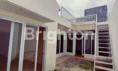 RUMAH CIPUTRA CITRA HARMONI TROSOBO WARU 2 LANTAI FULL RENOV