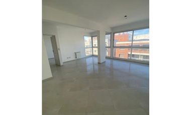 Departamento 3 ambientes a una cuadra del mar. La Perla