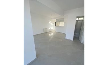 Departamento 3 ambientes a una cuadra del mar. La Perla