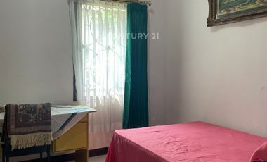 Disewa Rumah Nyaman Strategis Di Kota Baru Parahyangan Bandung