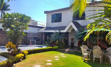 En fraccionamiento exclusivo  acceso  por la avenida San Diego