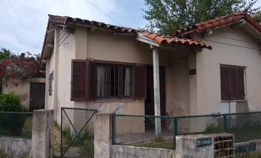 Casa en venta en Quilmes Este