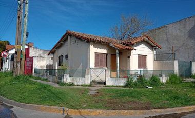 Casa en venta en Quilmes Este