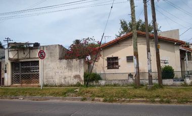 Casa en venta en Quilmes Este